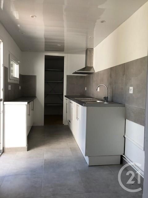  Maison � louer 6 pi�ces 130 m� Moussoulens