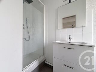  Appartement à louer 1 pièce 25 m²