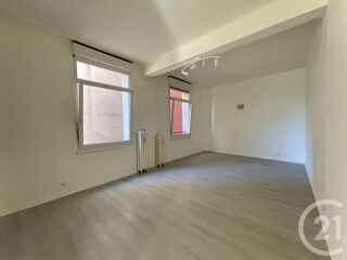  Appartement à louer 2 pièces 41 m²