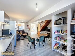  Maison � vendre 4 pi�ces 204 m�