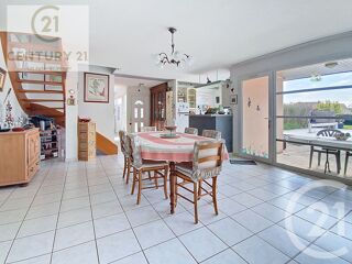  Maison à vendre 6 pièces 203 m²