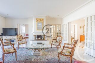  Maison à vendre 8 pièces 390 m²