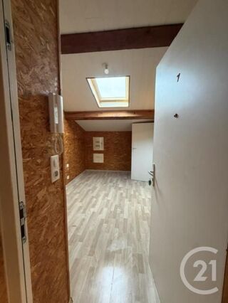  Appartement à louer 1 pièce 16 m²