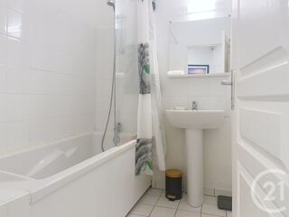  Appartement à louer 2 pièces 48 m²