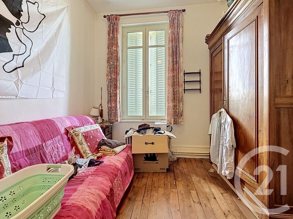 vente Immeuble - 160 m² Saint-Pourçain-sur-Sioule (03500)