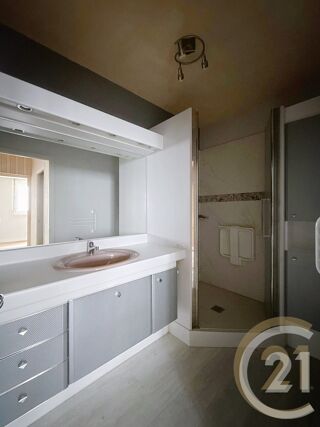  Appartement � vendre 4 pi�ces 78 m�