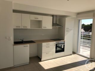  Appartement à louer 3 pièces 61 m²
