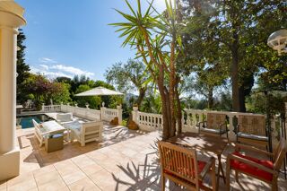  Maison � vendre 10 pi�ces 327 m�