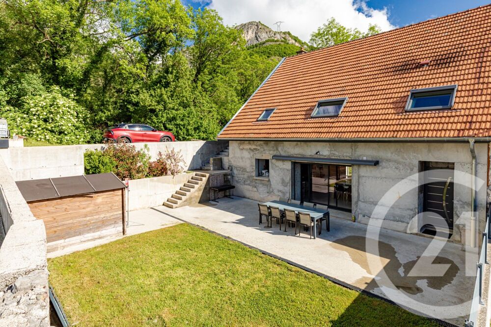 vente Maison - 6 pièce(s) - 270 m² Le Gua (38450)