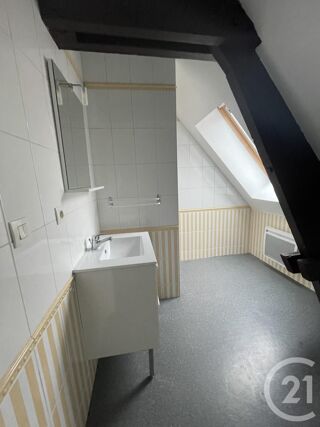  Appartement à louer 2 pièces 40 m²