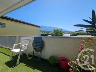  Appartement à vendre 2 pièces 61 m²