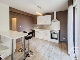  Appartement à louer 3 pièces 63 m²