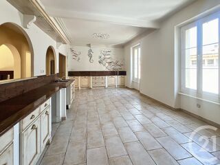  Maison � vendre 7 pi�ces 230 m�