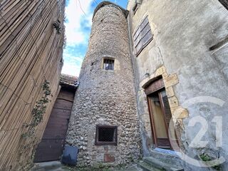 Maison 3 pièces 109 m² · à Varennes-sur-Allier · 109 m² · 34 000 €