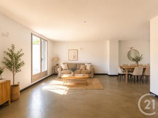  Appartement à vendre 3 pièces 144 m²