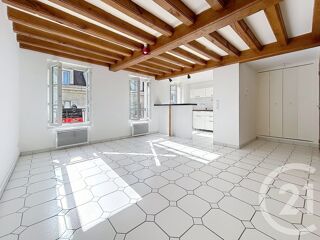  Appartement à louer 5 pièces 94 m²