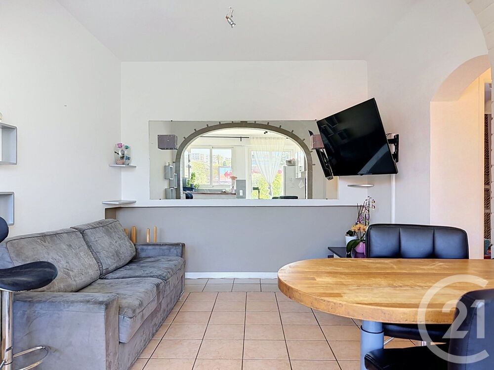 vente Appartement - 3 pièce(s) - 64 m² Antibes (06600)