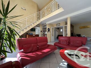  Maison à vendre 8 pièces 185 m²