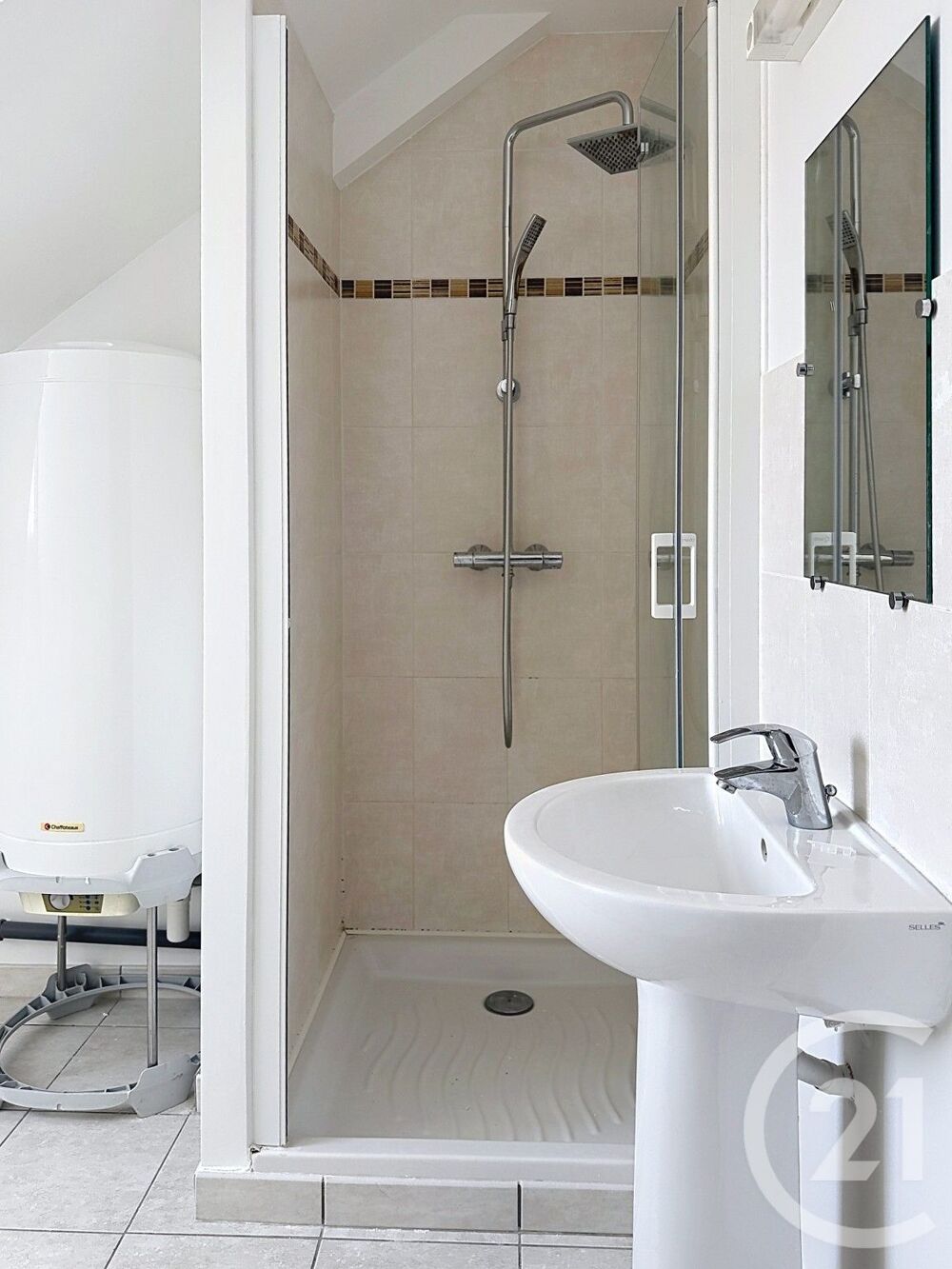 location Appartement - 1 pièce(s) - 21 m² Redon (35600)