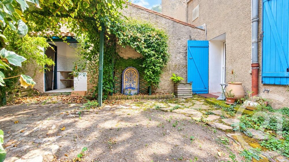 LIMOUX, à proximité immédiate de la Place de la Républiq....