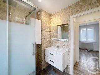 vente Maison - 4 pièce(s) - 75 m² Saint-Jean-de-la-Ruelle (45140)