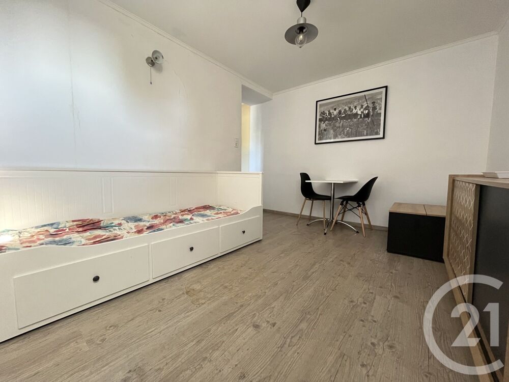 location Appartement - 2 pièce(s) - 30 m² Saint-Julien-les-Rosiers (30340)