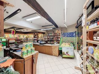  Immeuble à vendre 310 m²