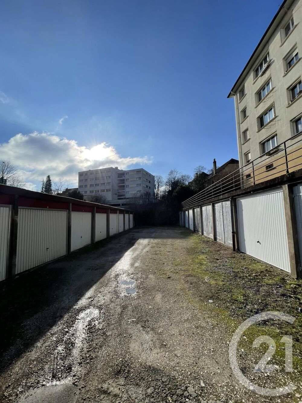 location Parking / Garage - 12 m² Besançon (25000)