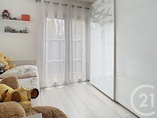 Appartement à louer 3 pièces 59 m²