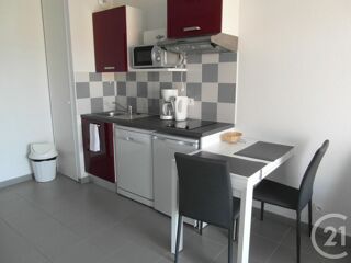  Appartement à louer 2 pièces 37 m²