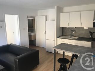  Appartement à louer 2 pièces 32 m²