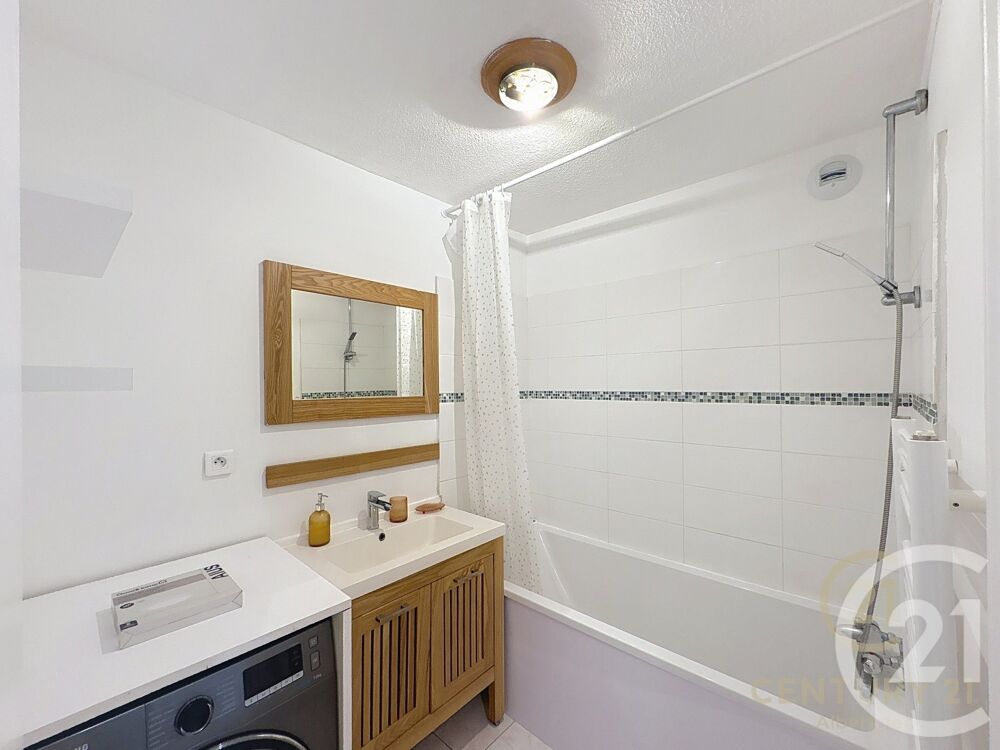 location Appartement - 2 pièce(s) - 55 m² Antibes (06600)