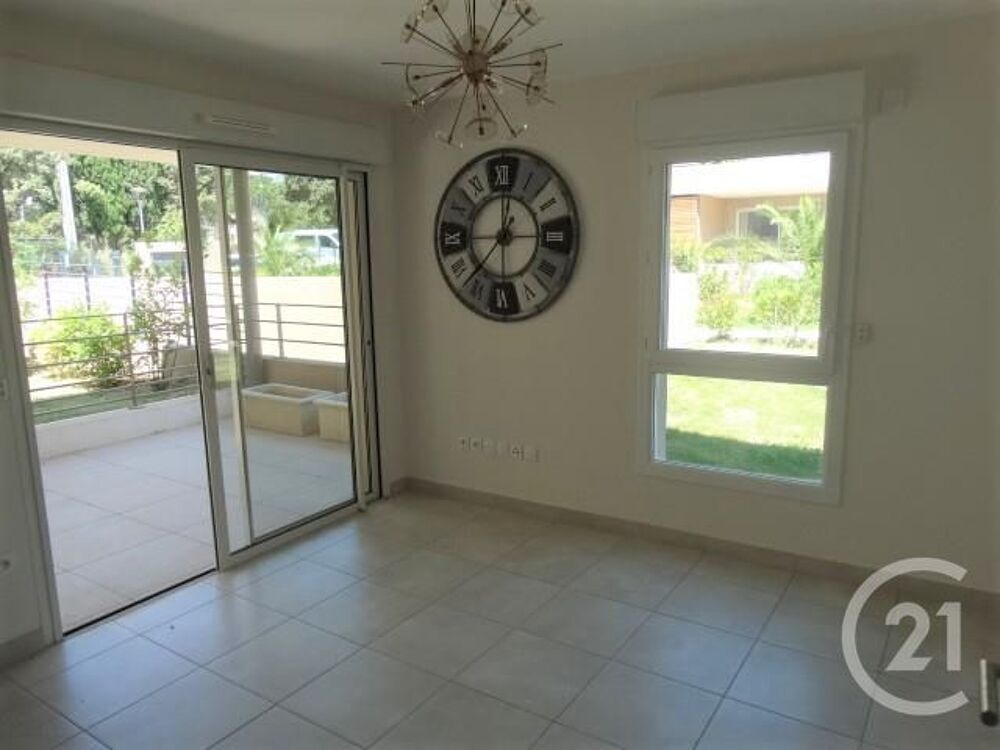 location Appartement - 2 pièce(s) - 42 m² Villeneuve-lès-Avignon (30400)