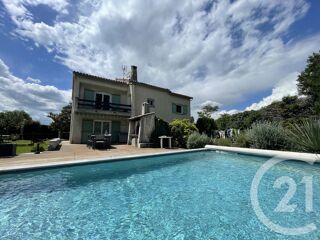  Maison � vendre 8 pi�ces 329 m�