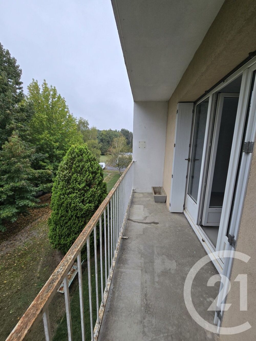 location Appartement - 3 pièce(s) - 74 m² Lannemezan (65300)