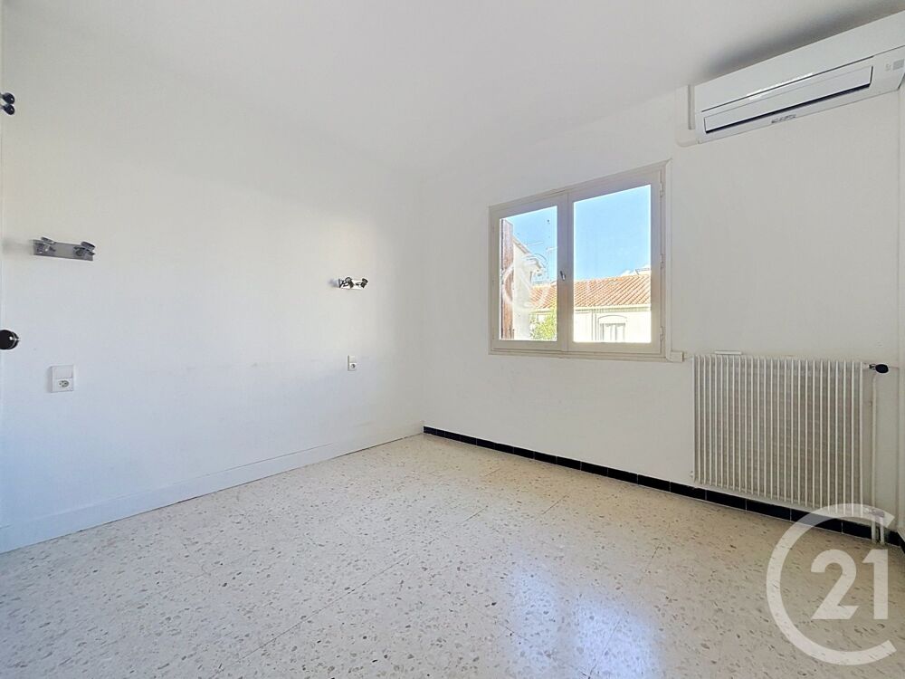 EXCLUSIVITE - CLOS BANET - T4 AU DERNIER ETAGE AVEC JARD....