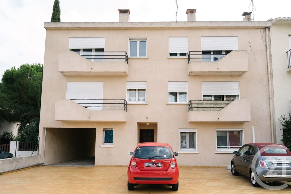 PERPIGNAN - CLOS BANET Appartement au premier étage....