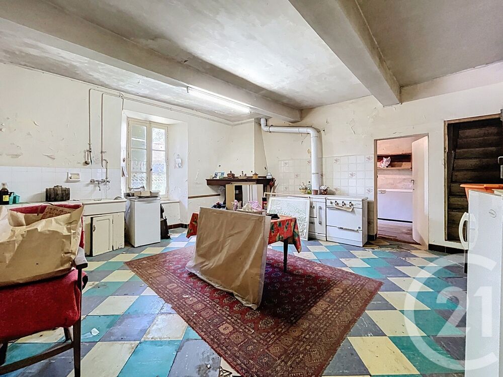 À Aleu, cette grande maison en pierre au potentiel excep....