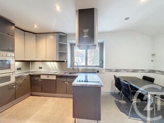  Appartement à vendre 5 pièces 126 m²