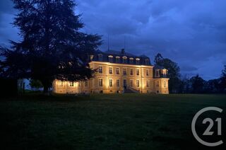  Maison � vendre 15 + pi�ces 1100 m�