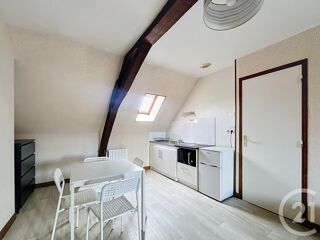 location Appartement - 1 pièce(s) - 25 m² Saint-Pourçain-sur-Sioule (03500)