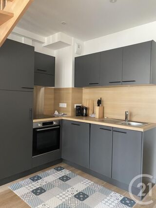  Appartement à louer 2 pièces 46 m²