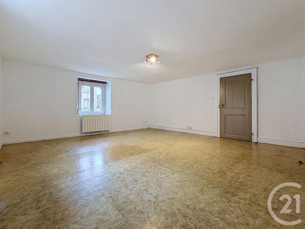 location Appartement - 3 pièce(s) - 82 m² Héricourt (70400)
