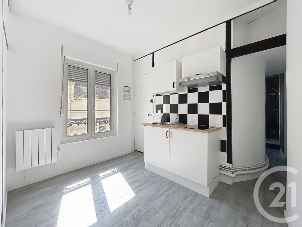 location Appartement - 2 pièce(s) - 37 m² Fontainebleau (77300)