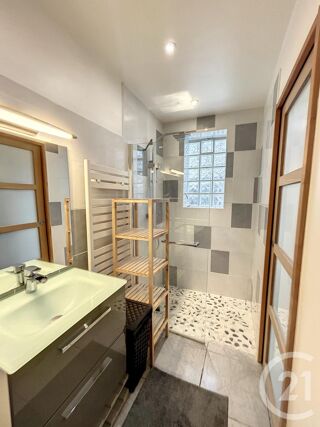  Maison à louer 4 pièces 70 m²