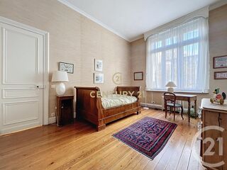  Maison � vendre 10 pi�ces 300 m�