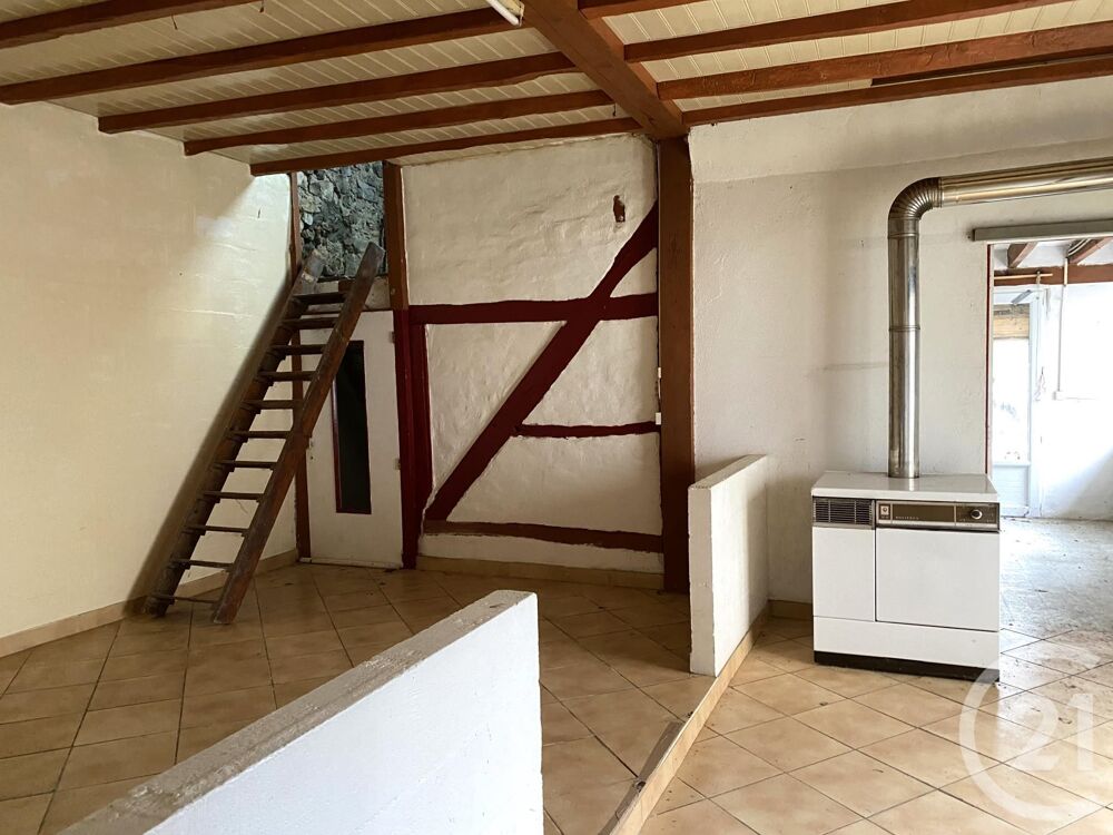 Découvrez cette maison de plain-pied à Boulleret, avec s....