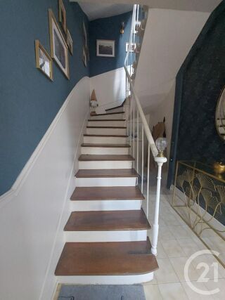  Maison � vendre 7 pi�ces 214 m�