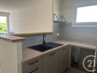  Appartement à louer 2 pièces 41 m²