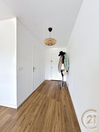  Appartement � vendre 4 pi�ces 80 m�